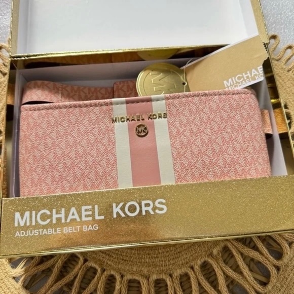 MICHAEL KORS Signature Stripe Fanny Pack/ Crossbody Bag, Pink w/ MK Logo - NWT - Picture 8 of 16